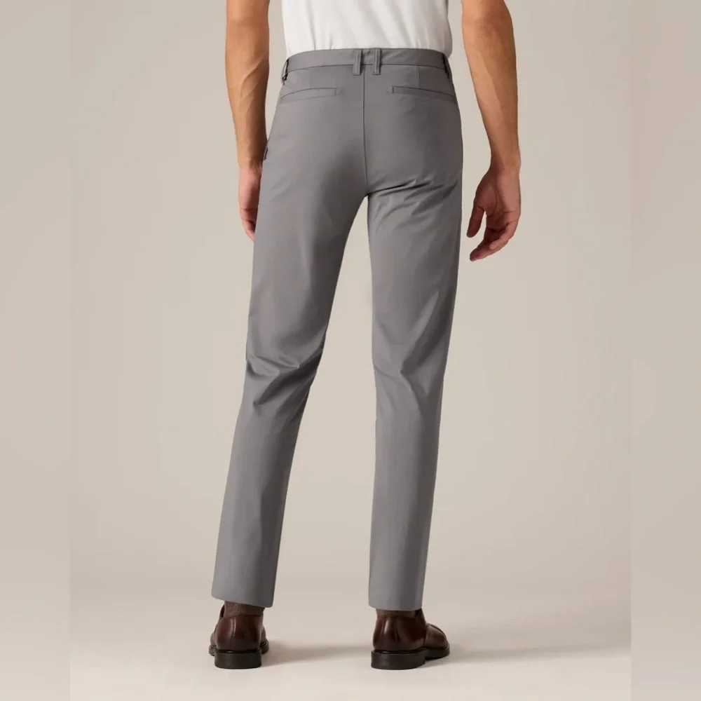 RHONE Classic Commuter Pants in Smoked Pearl Grey Men’s 40 $138 100161